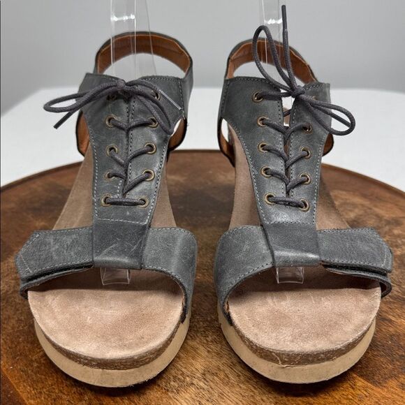 Taos Sandals Wm 11 Tie Wish Wedge Heel Stone Gray Leather  Taos Sandals Wm 11 Tie Wish Wedge Heel Stone Gray Leather Comfort Adjustable